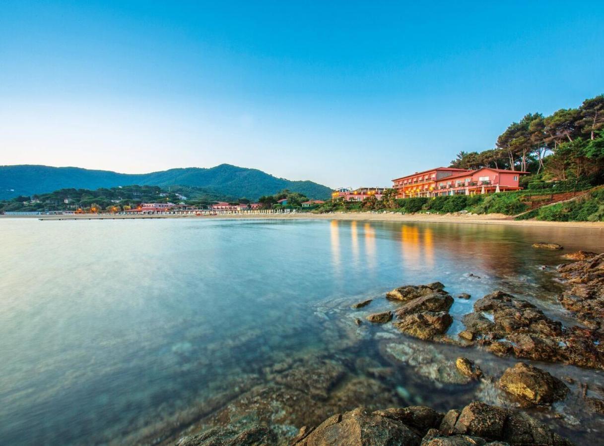 Hotel Del Golfo Procchio  Exterior photo